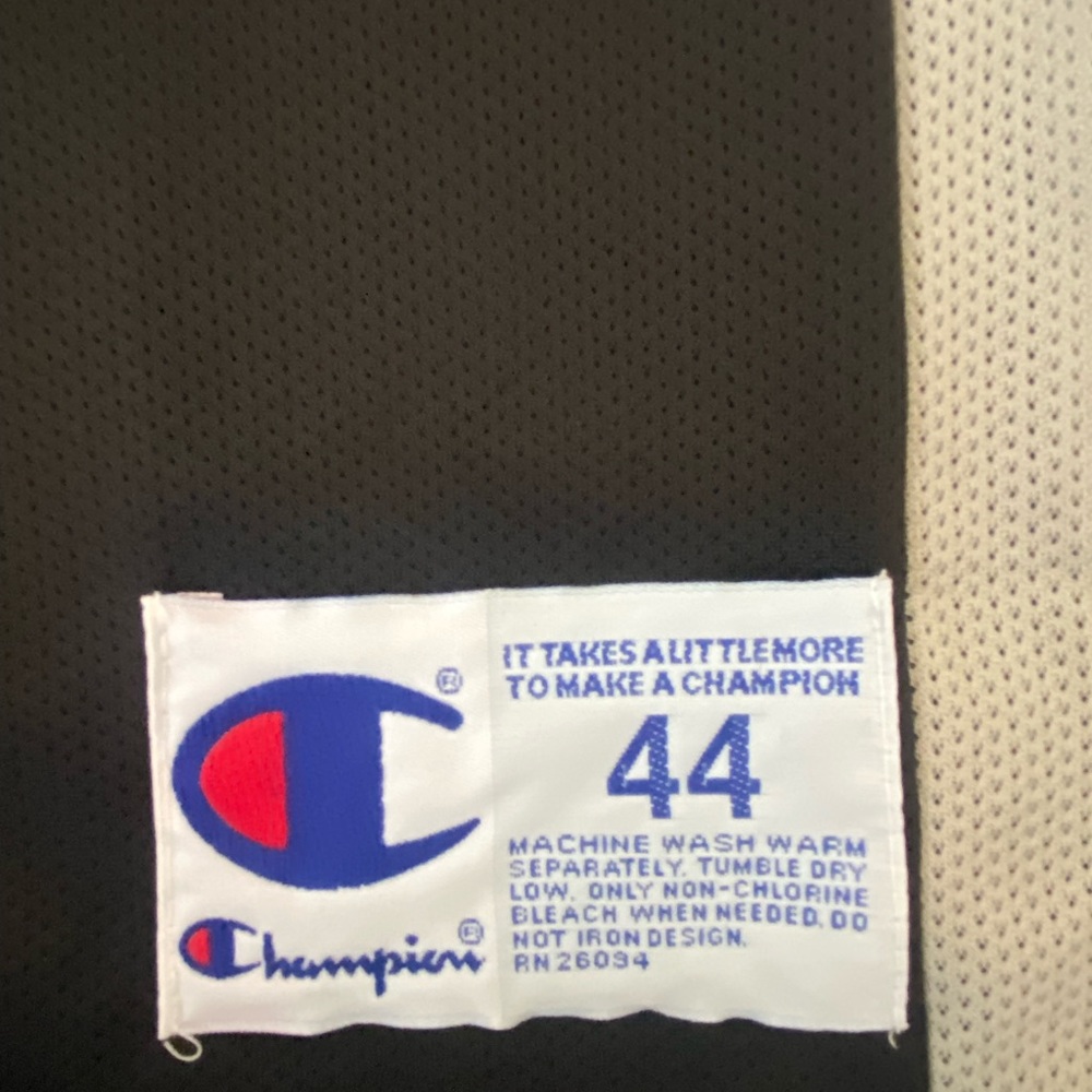 Vintage Tim Duncan Jersey - Picture 5 of 7